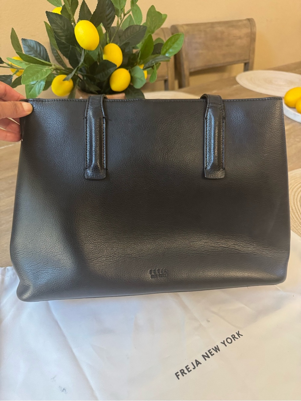 Freía New York Linnea Black Leather Tote Shoulder Bag